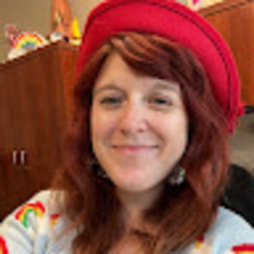 Meet your Posher, Aly